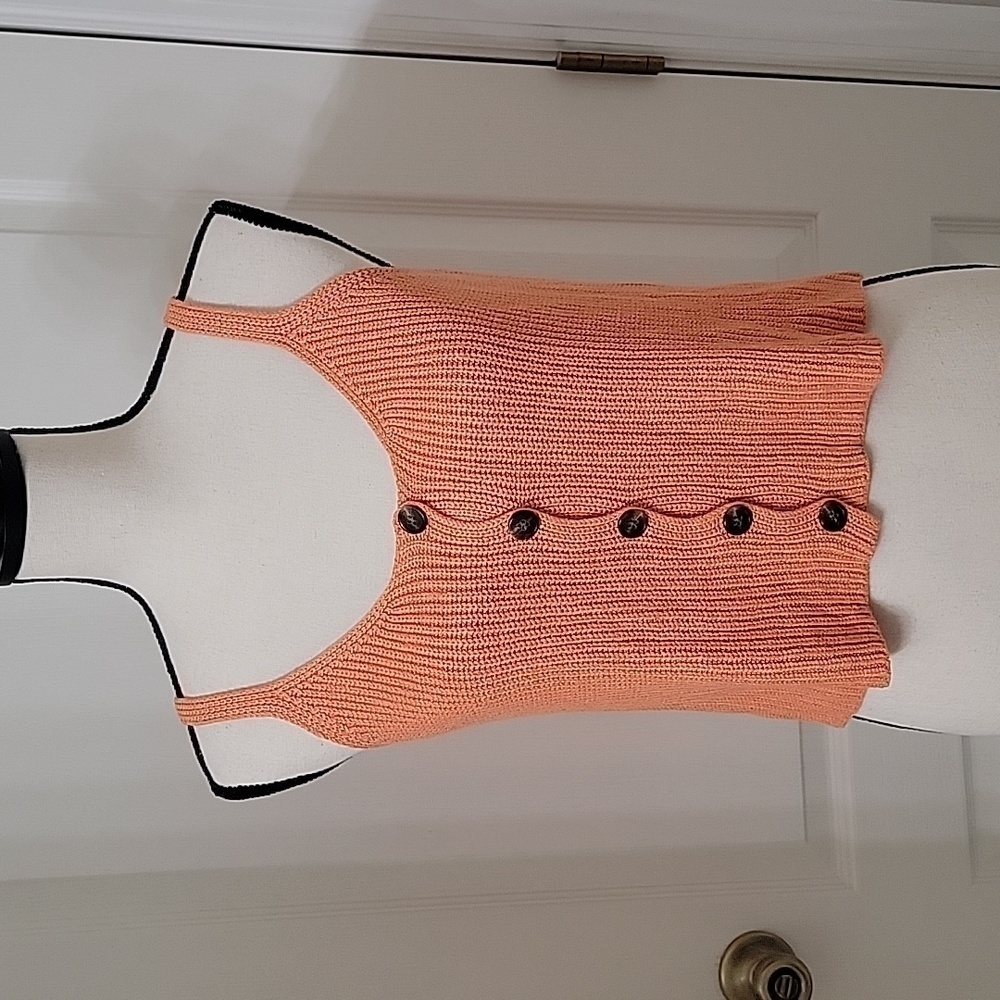 Forever 21 Coral Tank Sweater with Buttons Size S